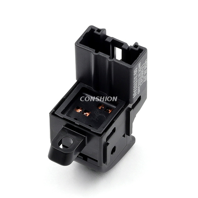UR5666370 Interruptor de ventana eléctrica para Mazda BT50 